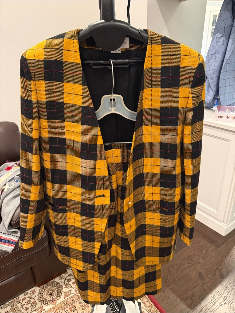 Women's vintage Jones New York Yellow & Black Plaid Blazer and Skirt Set